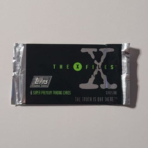 1995 Topps X-Files Cards - Season 1 - Sealed Booster Pack - Picture 1 of 3